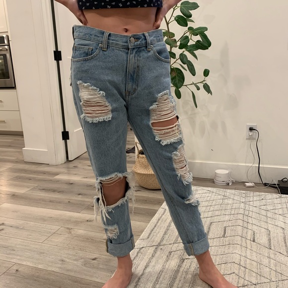 Brandy Melville Denim - Brandy Melville Distressed Boyfriend Jeans